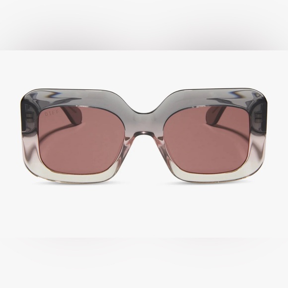 DIFF Eyewear Giada Smoke Rose Crystal Ombre + Mauve Polarized Sunglasses - Picture 1 of 10